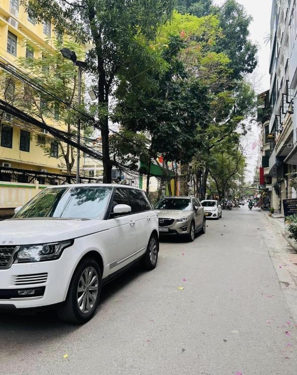Bán nhà p/lô 2ô tô tránh quận đống đa 50m2-4t mt4m vỉa hè 22 tỷ 🏠 huỳnh thúc kháng