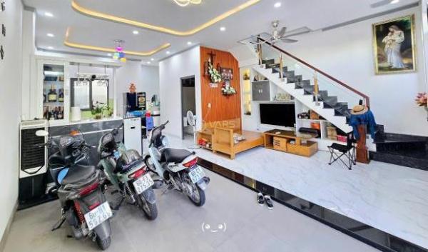 Bán Nhà trong hẻm 70m²
