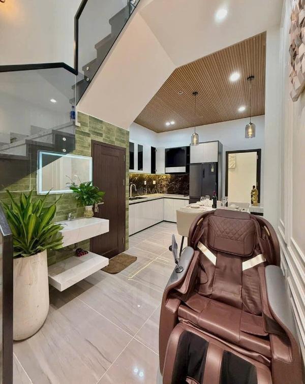 Chủ cần bán Nhà mặt phố 40m²