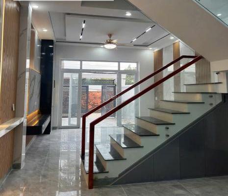 Chủ cần bán Nhà trong hẻm 63m²