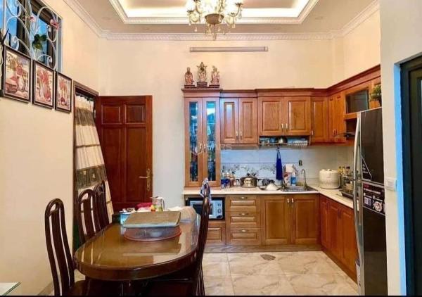 Bán Nhà trong hẻm 30m²