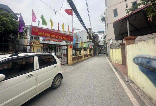 Giá cực tốt, chưa đến 140tr/m2 - ngõ ô tô 🏘️ - hàng hiếm long biên