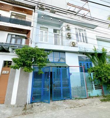 Bán Homestay 3 tầng mặt tiền Xóm 7 Lại Thế, phường Phú Thượng, TP Huế, chỉ 2,65 👍 tỷ