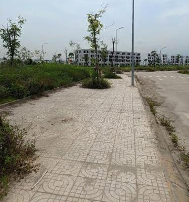 BÁN ĐẤT LÔ GẦN TRỤC CHÍNH KĐT 🏚️ TRƯNG VƯƠNG TP UÔNG BÍ 90M² VIEW CÔNG VIÊN – GIÁ 7 TỶ
