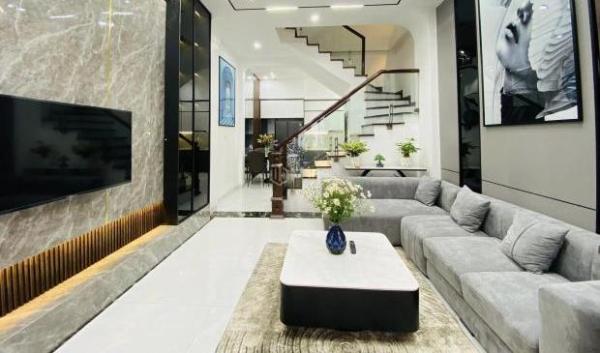 Bán Nhà trong hẻm 65m²