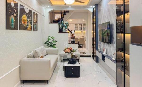 BÁN NHÀ MỸ ĐÌNH, NAM TỪ LIÊM 38M2 , 4 TẦNG, NGÕ NÔNG GẦN PHỐ, Ở NGAY, CHỈ 8,15 🆘 TỶ
