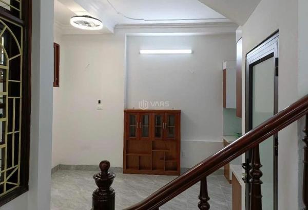Chủ cần bán Nhà trong hẻm 42m²