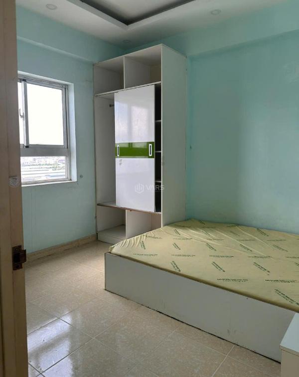 Bán gấp căn góc 2pn tại hqc plaza,nhà sạch mát,55m2, bình chánh vào 👍 ở liền