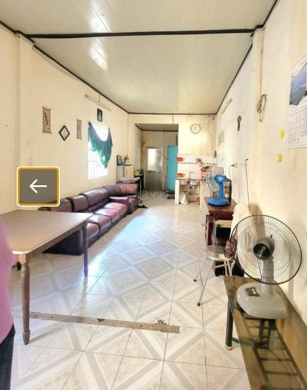 Bán Nhà mặt phố 90m²