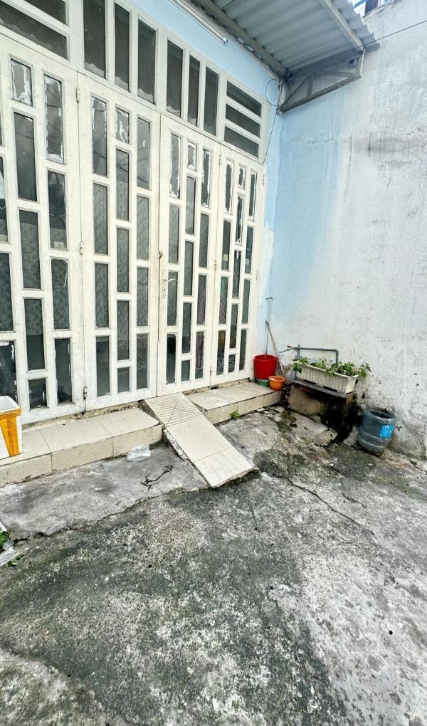 Cần bán Nhà trong hẻm 29m²