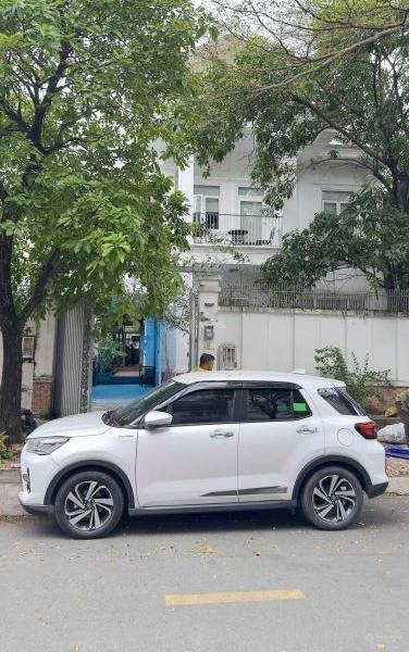 Cho thuê 🏘️ nhà mặt tiền Đường số 17, TP. Thủ Đức. Hầm, 3 Tầng, DT 10x20 chỉ 60tr