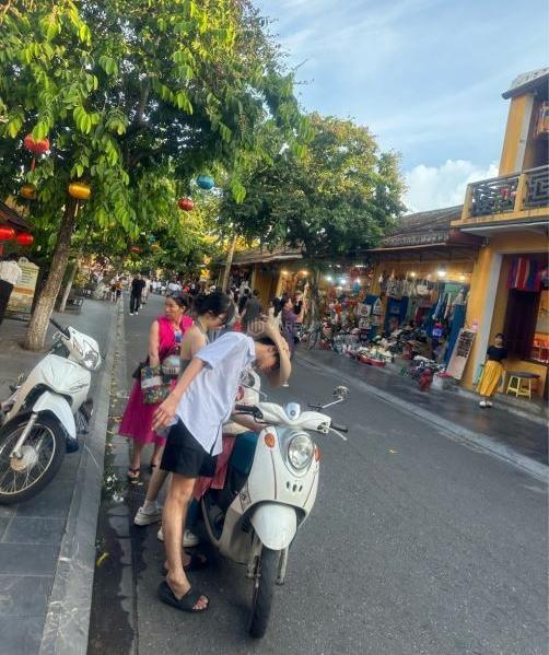 Bán Nhà mặt phố 285m²