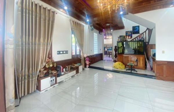 Cần bán Nhà mặt phố 512m²