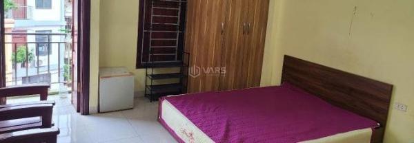 Cho thuê phòng trọ tại số 21C Ngõ 29 Dịch Vọng, 4 triệu, 22m2, tiện 🏢 ích bao la