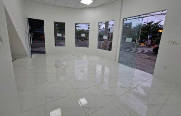 🎑🧚‍♀️CHO THUÊ MẶT 🏬 BẰNG LÔ GÓC 2 MẶT TIỀN BÙI TRANG CHƯỚC, HÒA XUÂN⚘️