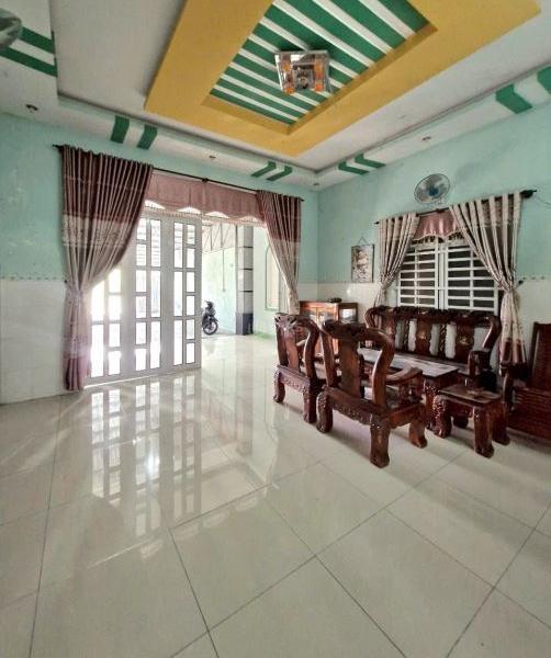 Bán nhà 6 🌊 x 50 ngay chợ cầy xiêng chỉ có 2 tỷ 800