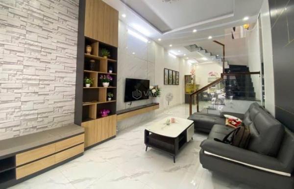 CHO THUÊ NHÀ 3 TẦNG 🆘 TĐC VCN PHƯỚC LONG
