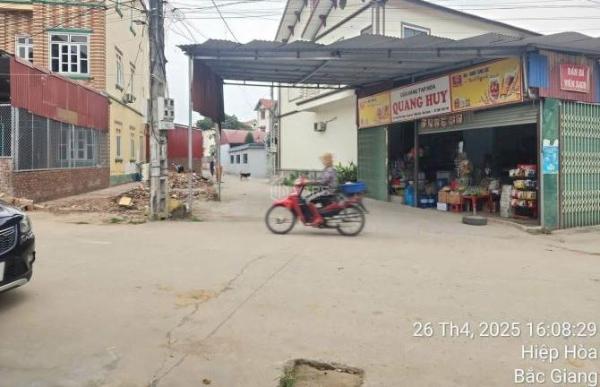 Bán lô góc đối diện quán 🌊 tạp hóa DT 90m2 Đoan Bái - Hiệp Hoà giá chỉ 1,35tỷ
