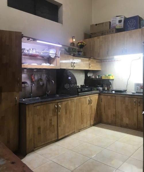 Bán Nhà trong hẻm 178m²