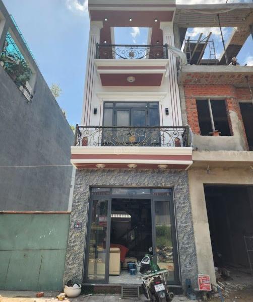 Cần bán Nhà mặt phố 67m²