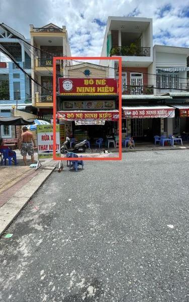 Bán Nhà mặt phố 107m²