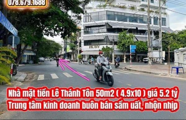Chủ cần bán Nhà mặt phố 50m²