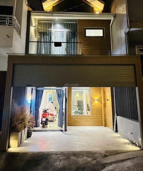 🏡 Cần bán Nhà Phố Nhà Hẻm Xe Hơi, Nguyễn Trung Trực, P.04, Đà Lạt 🌊 , Gần Hồ Xuân Hương.