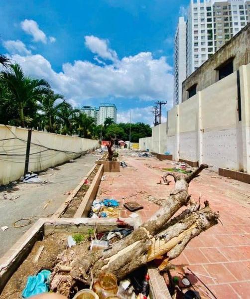 Cần bán Nhà mặt phố 2827m²