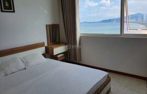 Chủ cho thuê Nhà mặt phố 105m²