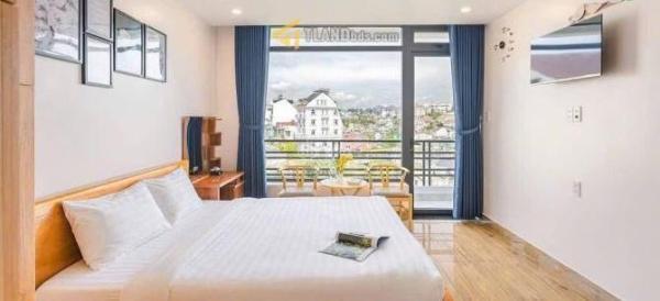 Cần bán Nhà mặt phố 351m²