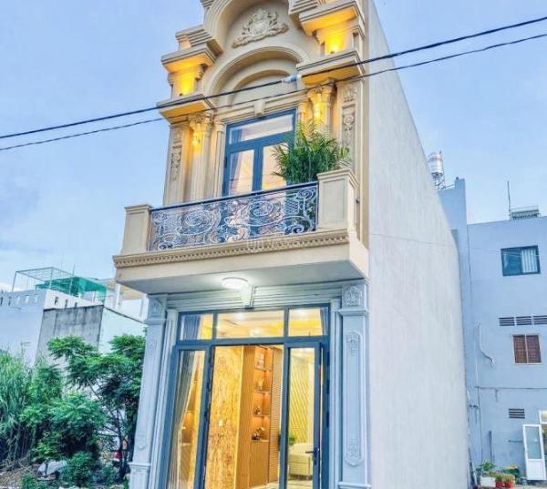 Bán Nhà trong hẻm 64m²