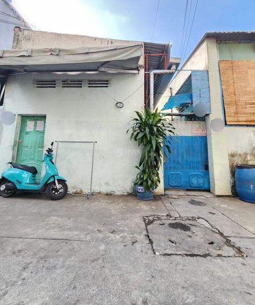 Cần bán Nhà trong hẻm 107m²