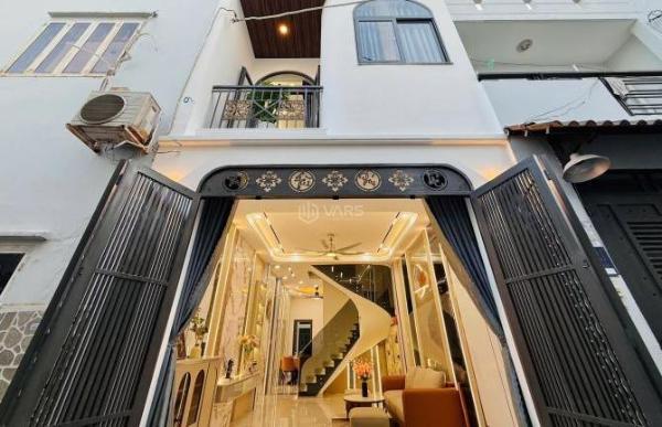 Bán Nhà trong hẻm 60m²
