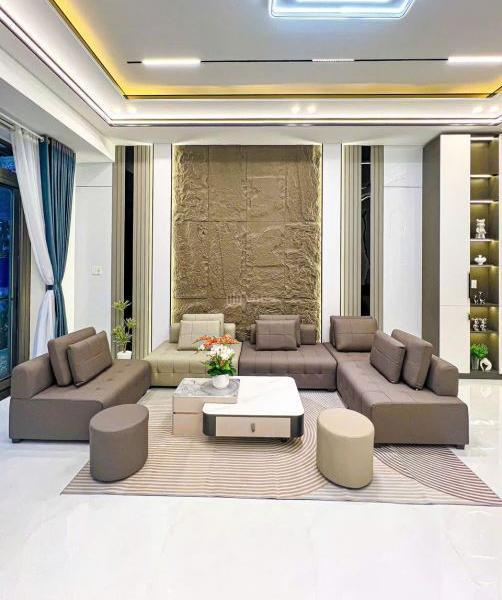 Bán căn nhà ngay Phan Văn Trị, Gò Vấp. Giá: 2 tỷ 250tr/ 62,3m2, sổ 🆘 hồng riêng