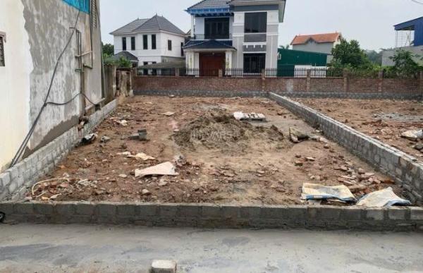Bán Đất nền riêng lẻ 162m²