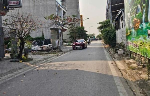 Đất Lãm Làng Vân Dương TP.BN Dãy Cl 1 Kinh Doanh Và Đầu 🏠 T