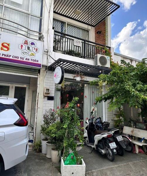 Chủ cần bán Nhà trong hẻm 38m²