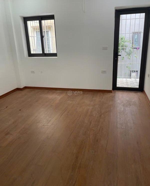 Cần bán Nhà mặt phố 68m²