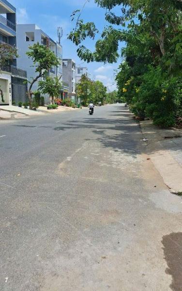 Bán Biệt thự nghỉ dưỡng 100m²