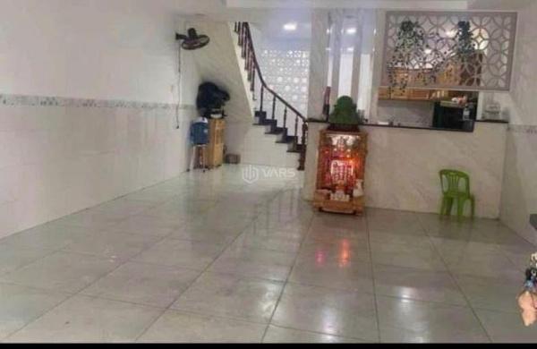 Bán Nhà mặt phố 56m²