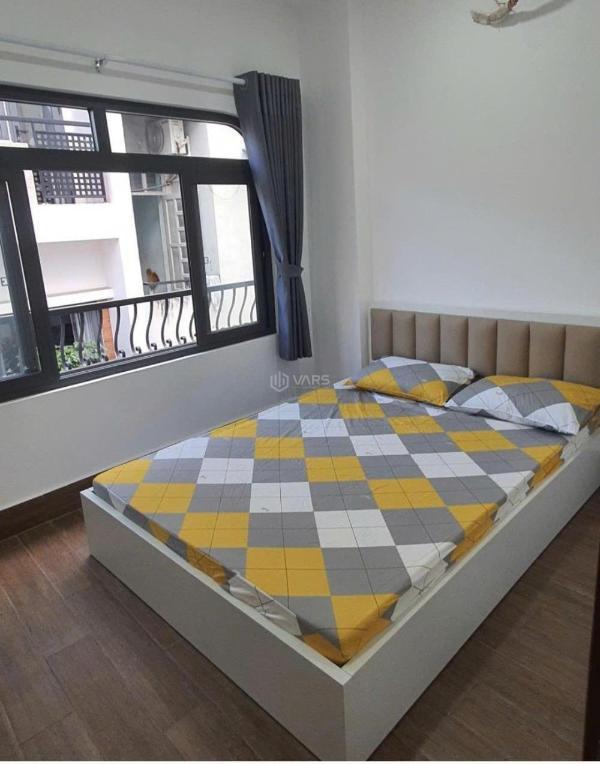 Cần bán Nhà trong hẻm 40m²