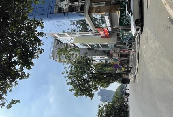Bán Nhà trong hẻm 54m²