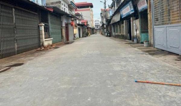 Cần bán Nhà trong hẻm 85m²