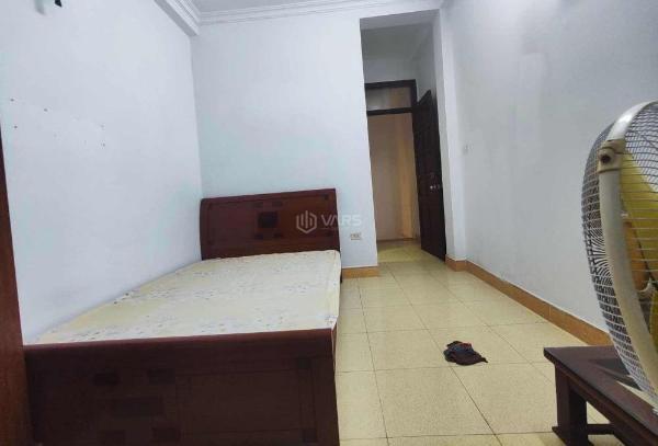 Cho thuê Nhà mặt phố 28m²