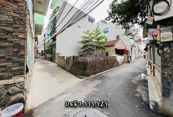 💥 💥hoa hậu 44m2 đại đồng, đại mạch, lô góc 2 🏚️ mặt tiền, đường thông ô tô 7 chỗ