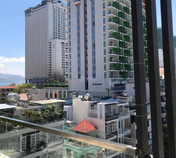 Bán khách sạn 7 tầng mặt tiền Hoàng 💥 Hoa Thám ngag 5,5m. Dt 49,5m ngag 5,5m có thang máy
