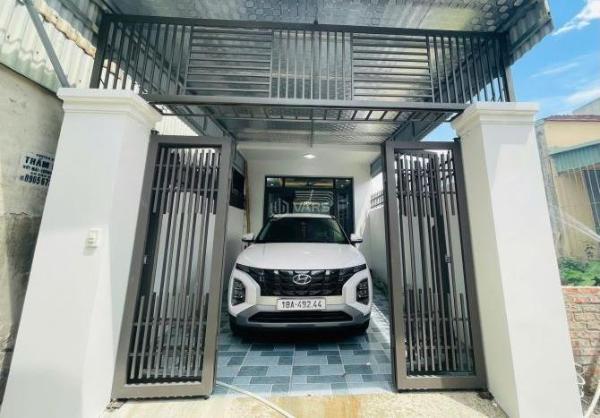 Chủ cần bán Nhà trong hẻm 90m²