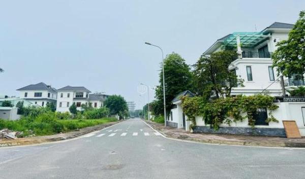Chủ cần bán Đất nền riêng lẻ 250m²