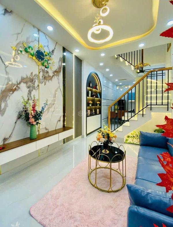 Anh bảy kẹt tiền bán gấp nhà gần chợ hưng long 🏦 shr giá chỉ 1 tỷ 250 triệu