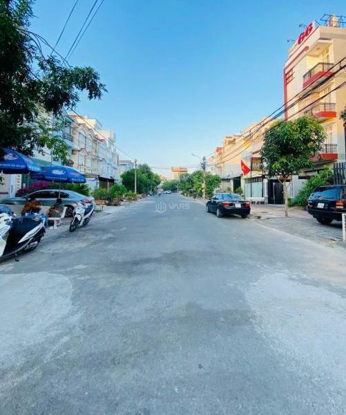 Bán Nhà Đẹp KDC Cồn Khương – 2 Lầu, 4PN – Thổ Cư 100% 💥 hoàn công hướng Đông Nam giá tốt